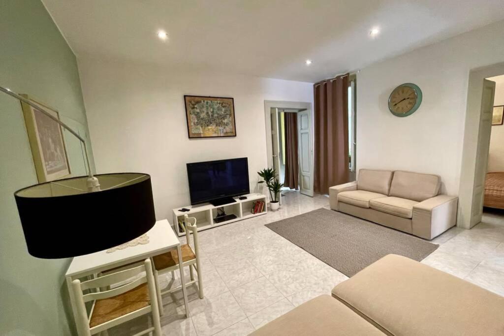Petinoinapulia - Appartamento Per Famiglie E Amici Bari Exterior foto