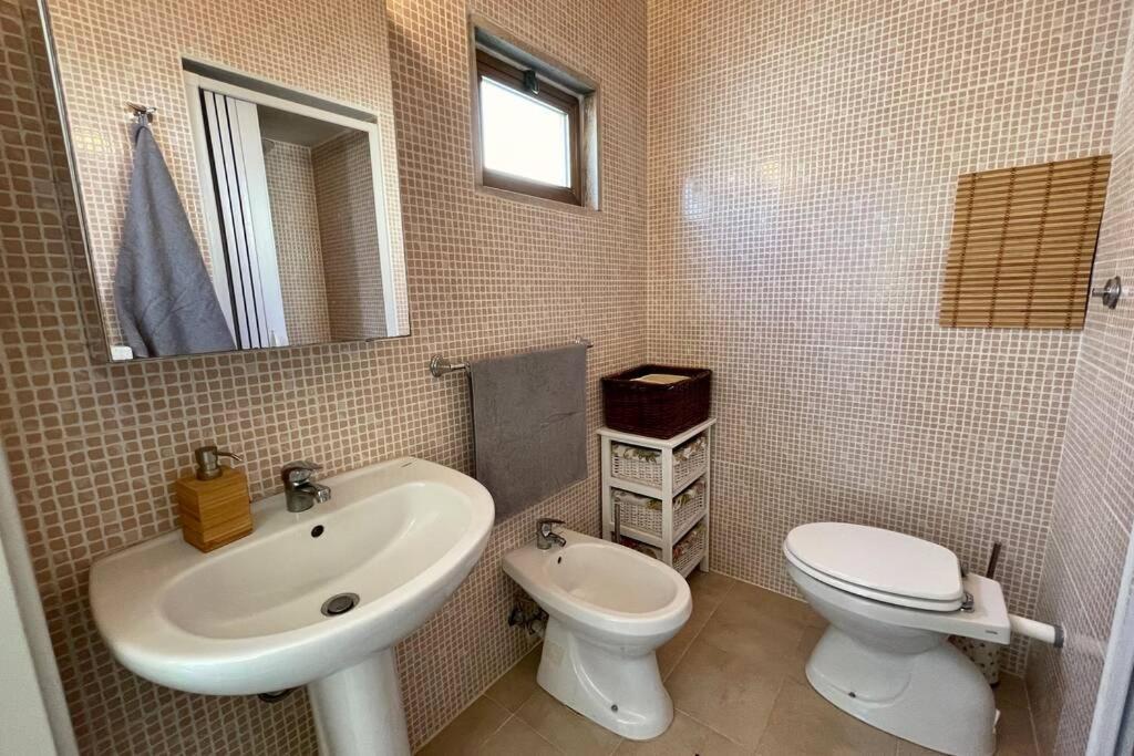 Petinoinapulia - Appartamento Per Famiglie E Amici Bari Exterior foto